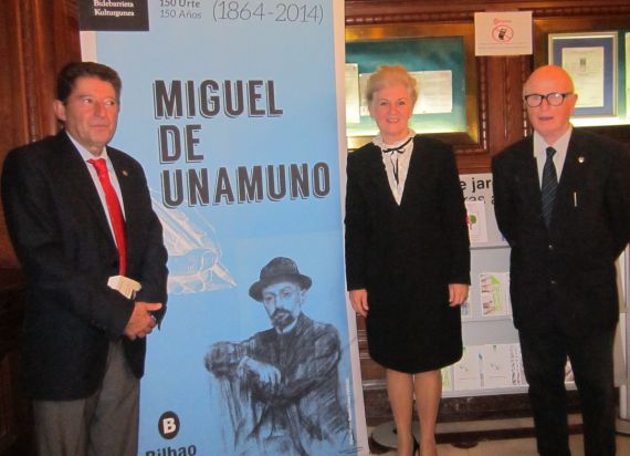 1 Pablo de Unamuno ,Carmen Bulzan y Jean Louis Davant.