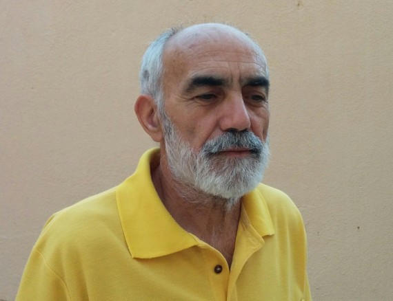 1 El poeta y ensayista Julio Collado
