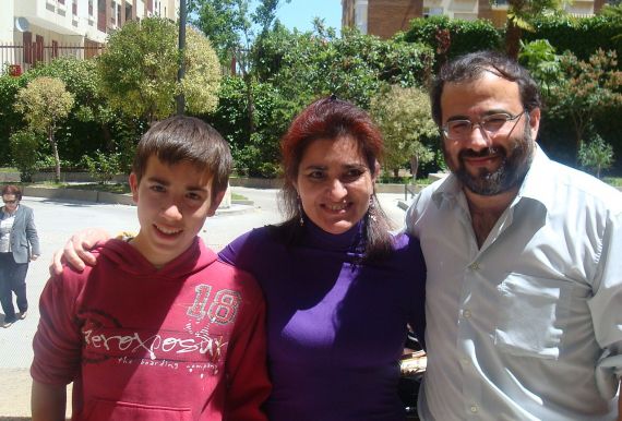 5 José Alfredo, Jacqueline y Alfredo (junio 2009)