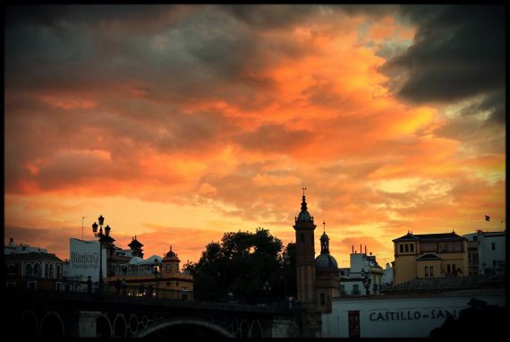 8 Puente de Triana de Sevilla