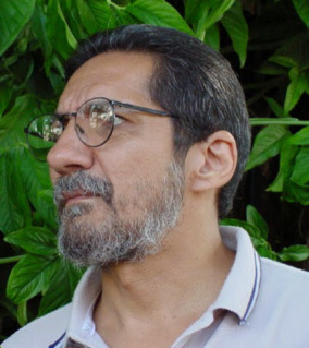7 El escritor venezolano Alberto Hernández