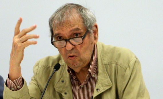 1 Rafael Cadenas retratado por José Amador Martín