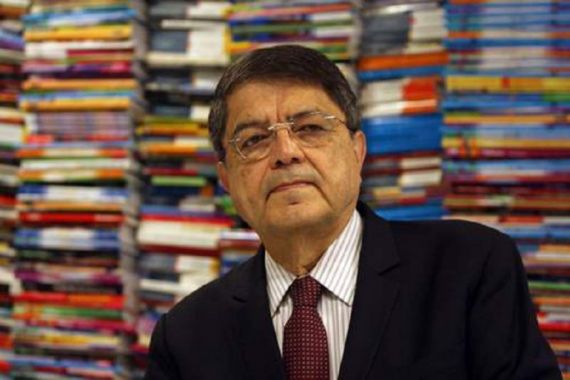 1 El escritor Sergio Ramírez
