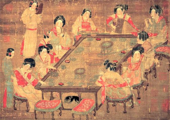 4 Mujeres de la corte imperial de la Dinastía Tang tomando té mientras algunas de ellas tocan flautas, pipas y otros instrumentos musicales. (Siglo IX)