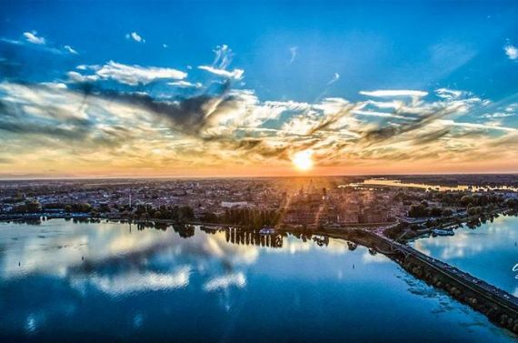 16 Entrada a la ciudad de Mantua