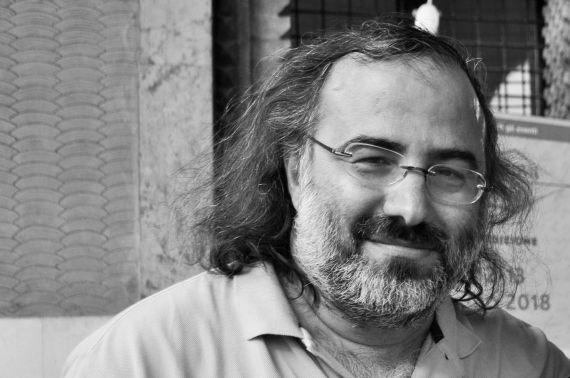 3 Alfredo Pérez Alencart retratado por Paola Castagna, en Mantua