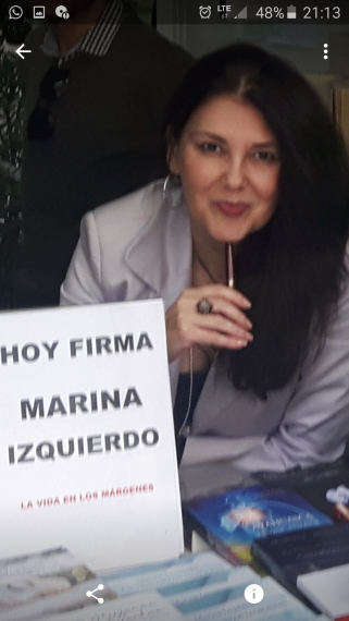 3 Firma en la Feria del Libro de Madrid 2018