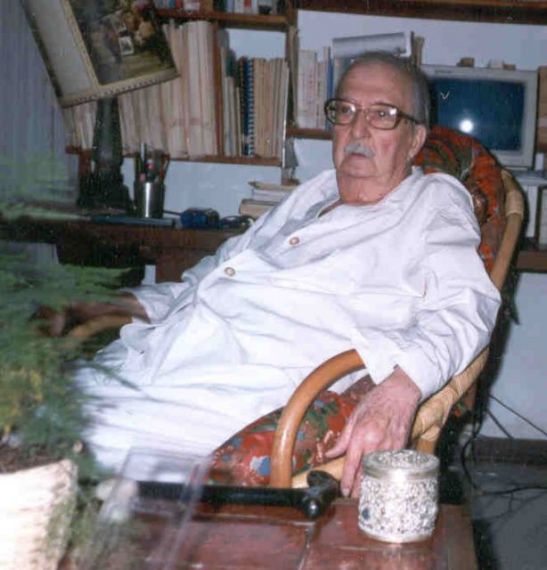 6 Vicente Gerbasi, en sus últimos años, en casa de su hija Beatriz