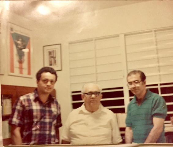 3 Los poetas Pedro López Adorno, Francisco Matos Paoli y David Cortés Cabán (Foto deIsabel Freire de Matos)