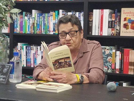 1 La poeta Lilliam Moro