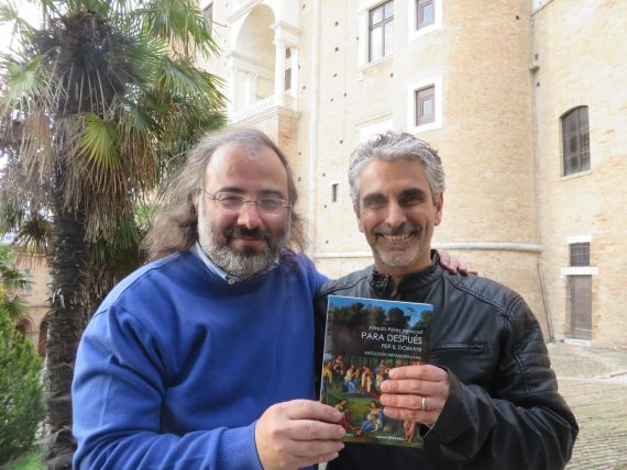 4 Alencart con el traductor Gianni Darconza, poeta y profesor en la Universidad de Urbino