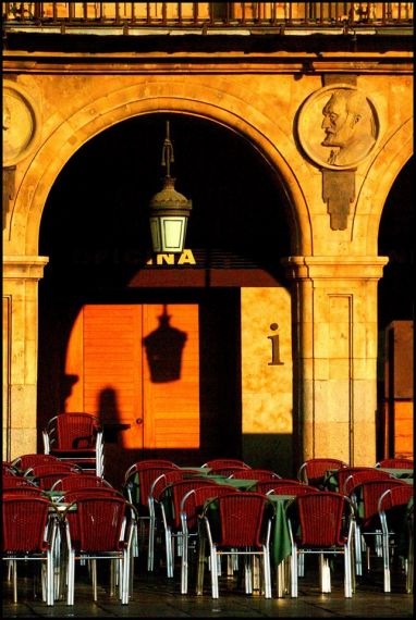 4 Medallón de Unamuno en la Plaza mayor (José Amador Martín)