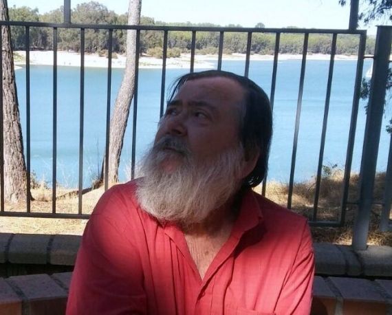 1 El poeta Pepe Varos