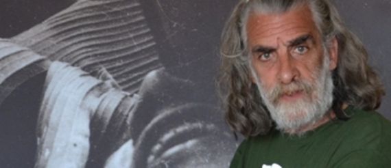 11 El poeta y traductor Gabriel Impaglione