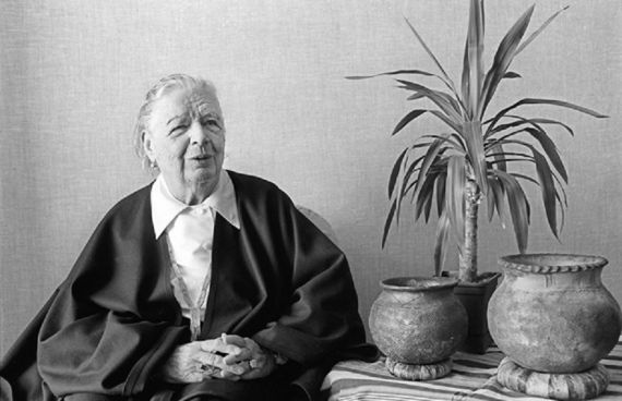 2 Marguerite Yourcenar