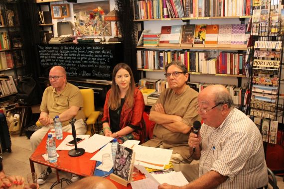 3 Victor Mateus, Sara F. Costa, Fernando Sales Lopes, António Graça Abreu, en la presentación del poemario