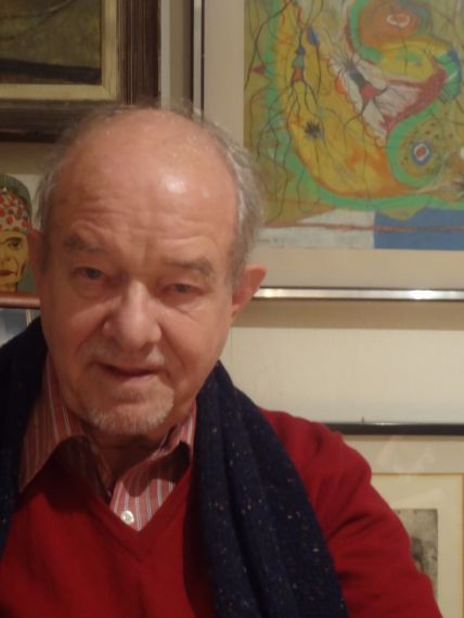 9 El profesor, traductor y poeta Louis Bourne