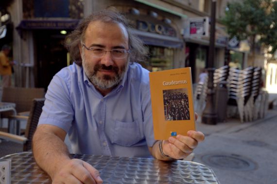 1 El poeta Alfredo Pérez Alencart (foto de José Amador Martín)