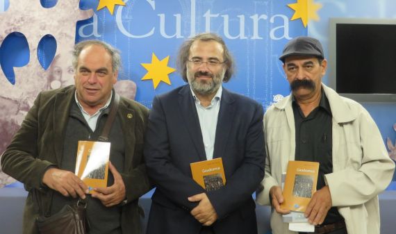 4 José Amador Martín, A. P. Alencart y Juan Mares, tras la rueda de prensa (J. A.)