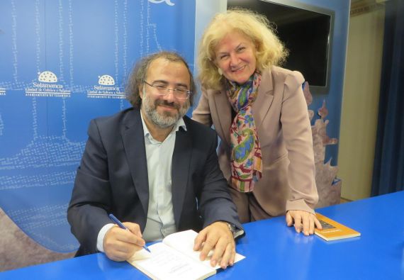 9 Alencart y Carmen Bulzan (J. A. M.)