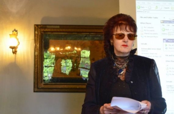 1 La poeta búlgara Ivanka Deneva