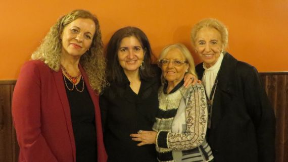 11 Cecilia Álvarez, Jacqueline Alencar, Araceli Sagüillo y Pilar Fernández Labrador, en el Colegio Fonseca