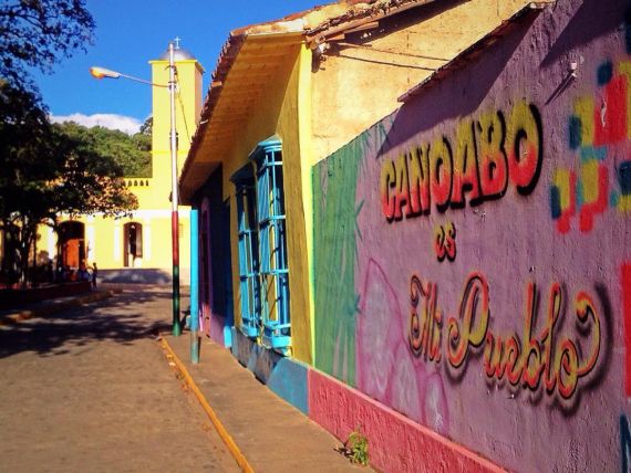 2 Calle de Canoabo, pueblo natal de Vicente Gerbasi