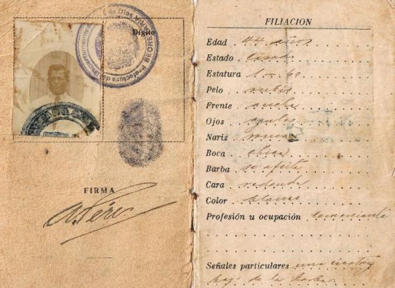 6 Carné de extranjería peruano del abuelo español de Alencart