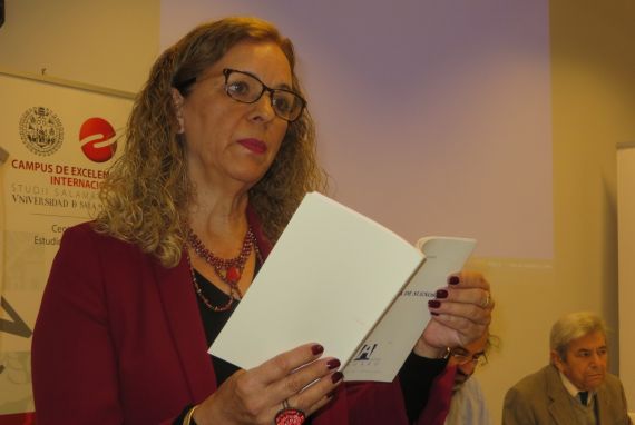 6 Lectura de Cecilia Álvarez en el Cebusal (foto de jacqueline Alencar)