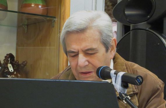 1 Lectura de Antonio Salvado (Foto de Jacqueline Alencar)