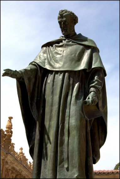 3 Estatua de Fray Luis (foto de José Amador Martín)