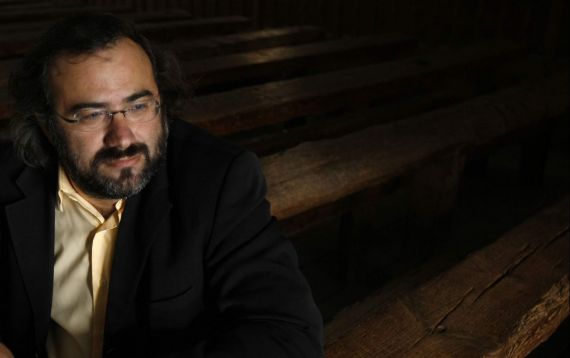 1 A. P. Alencart en el Aula Fray de León(Foto de E. Carrascal, 2010)