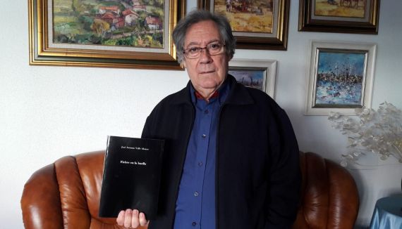 1 El poeta José Antonio Valle Alonso, con su nuevo poemario