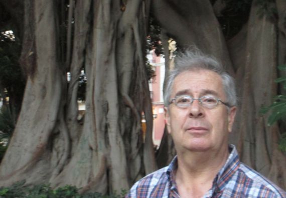 16 El poeta madrileño Manuel Quiroga Clérigo