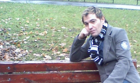 1 El poeta Yordan Peev