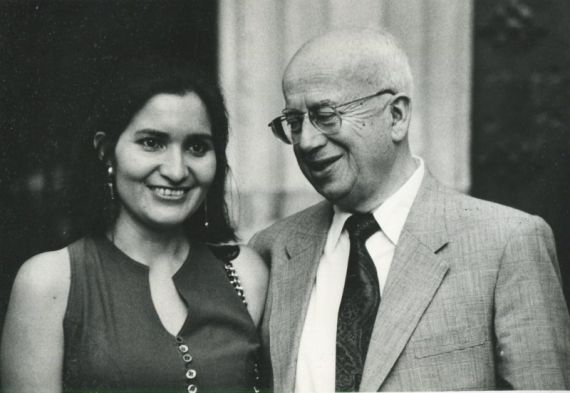 12 Gonzalo Rojas y Jacqueline Alencar, en Salamanca (foto de Enrique Hernández D'Jesús, 1991)