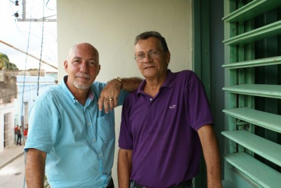 4 Enmanuel Castells y Remigio Ricardo Pavón