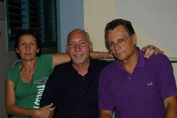 6 Clara Fernández Pagán, Enmanuel Castells y Remigio Ricardo Pavón