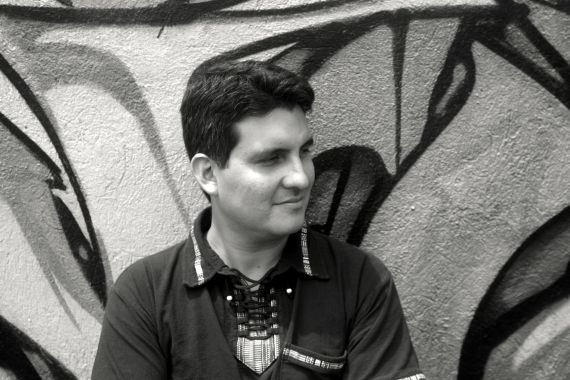 1 El poeta hondureño Dennis Ávila (Foto de Julia Henríquez)